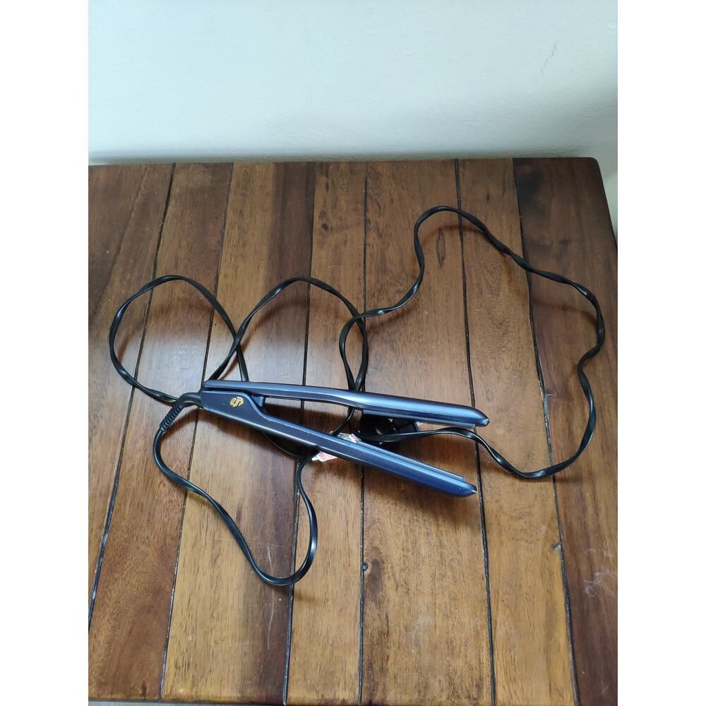 T3, SinglePass Ceramic 1” Straightening/Styling Flat Iron